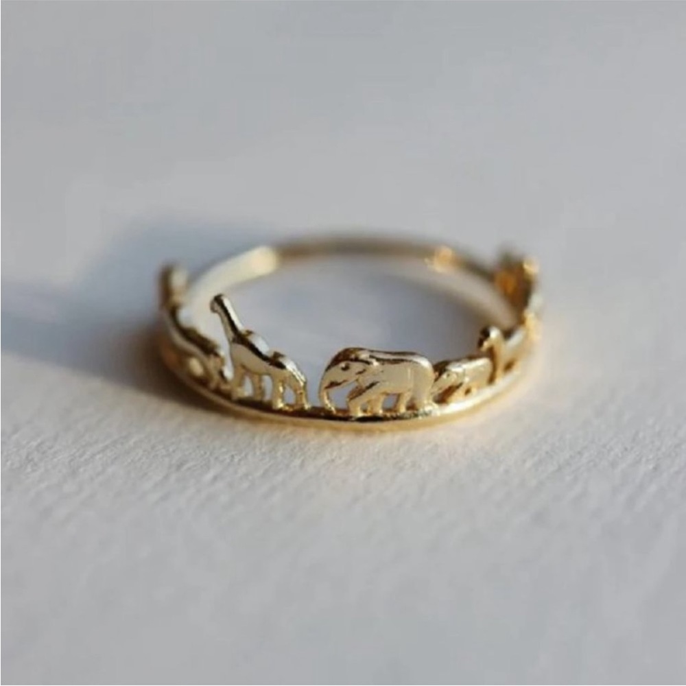 "Paradise" African Safari Animal Giraffe Elephant Zebra Gold Dainty Gift Ring - Picture 2 of 7